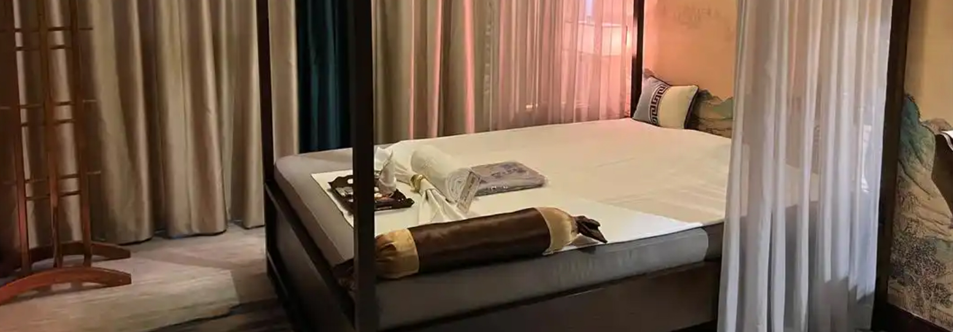 北京海淀Xinxi养生会馆高端养生馆